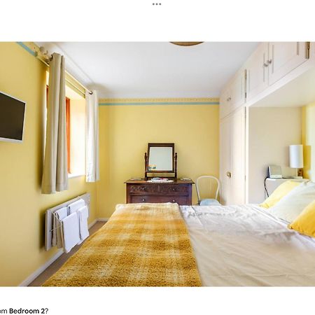2 Bedrooms Apartment With Free Parking Lancing Bagian luar foto