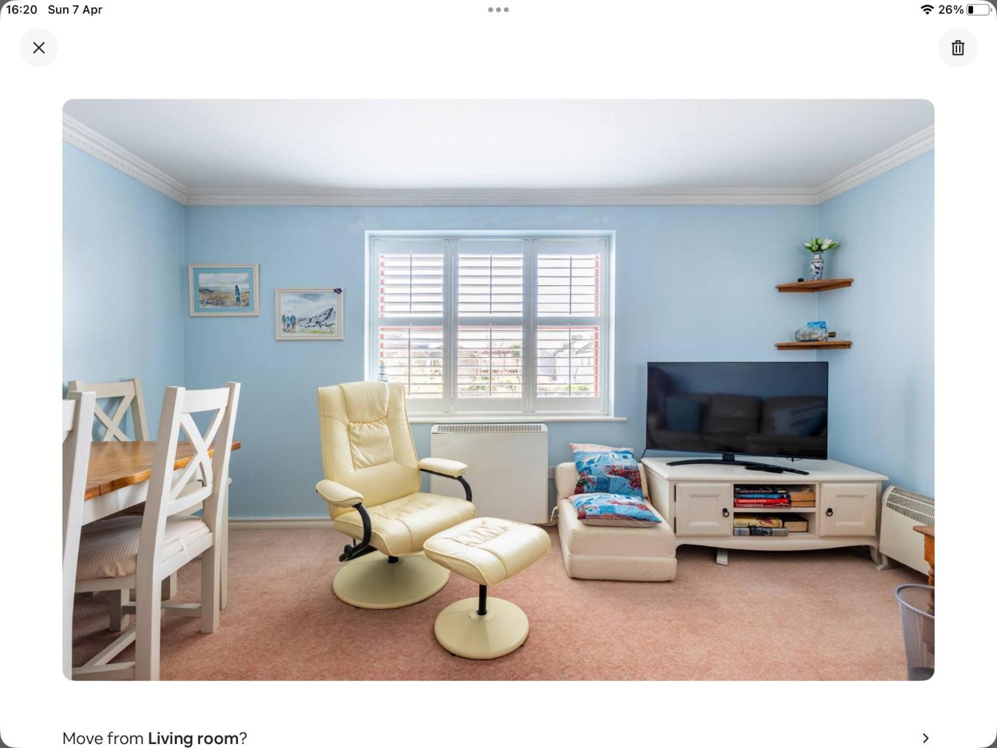 2 Bedrooms Apartment With Free Parking Lancing Bagian luar foto