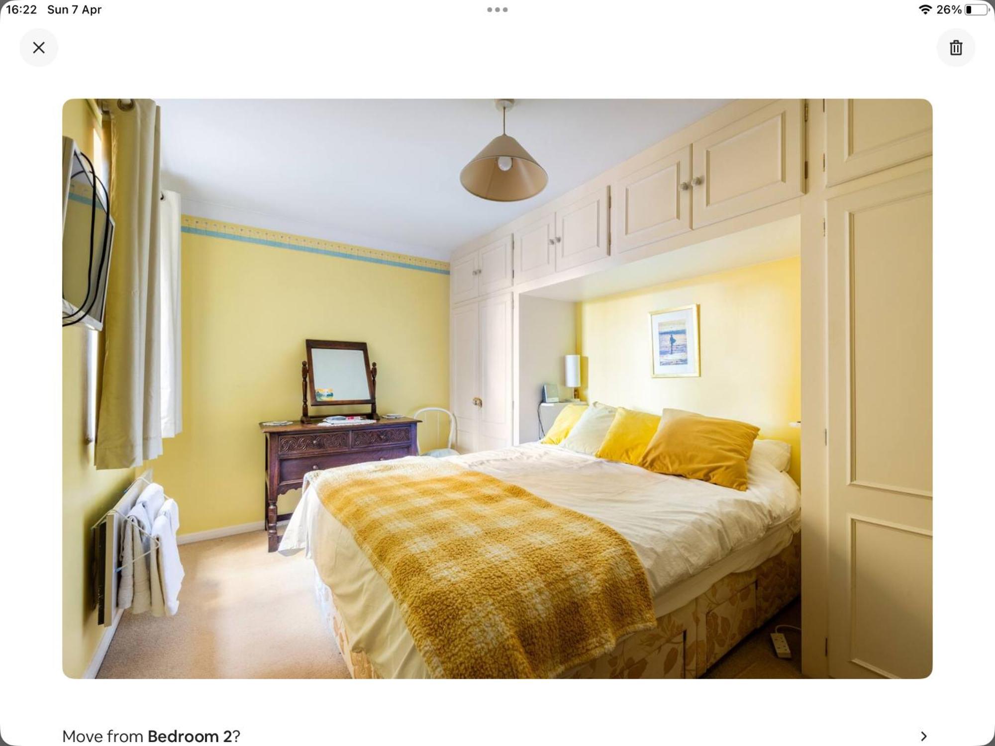 2 Bedrooms Apartment With Free Parking Lancing Bagian luar foto